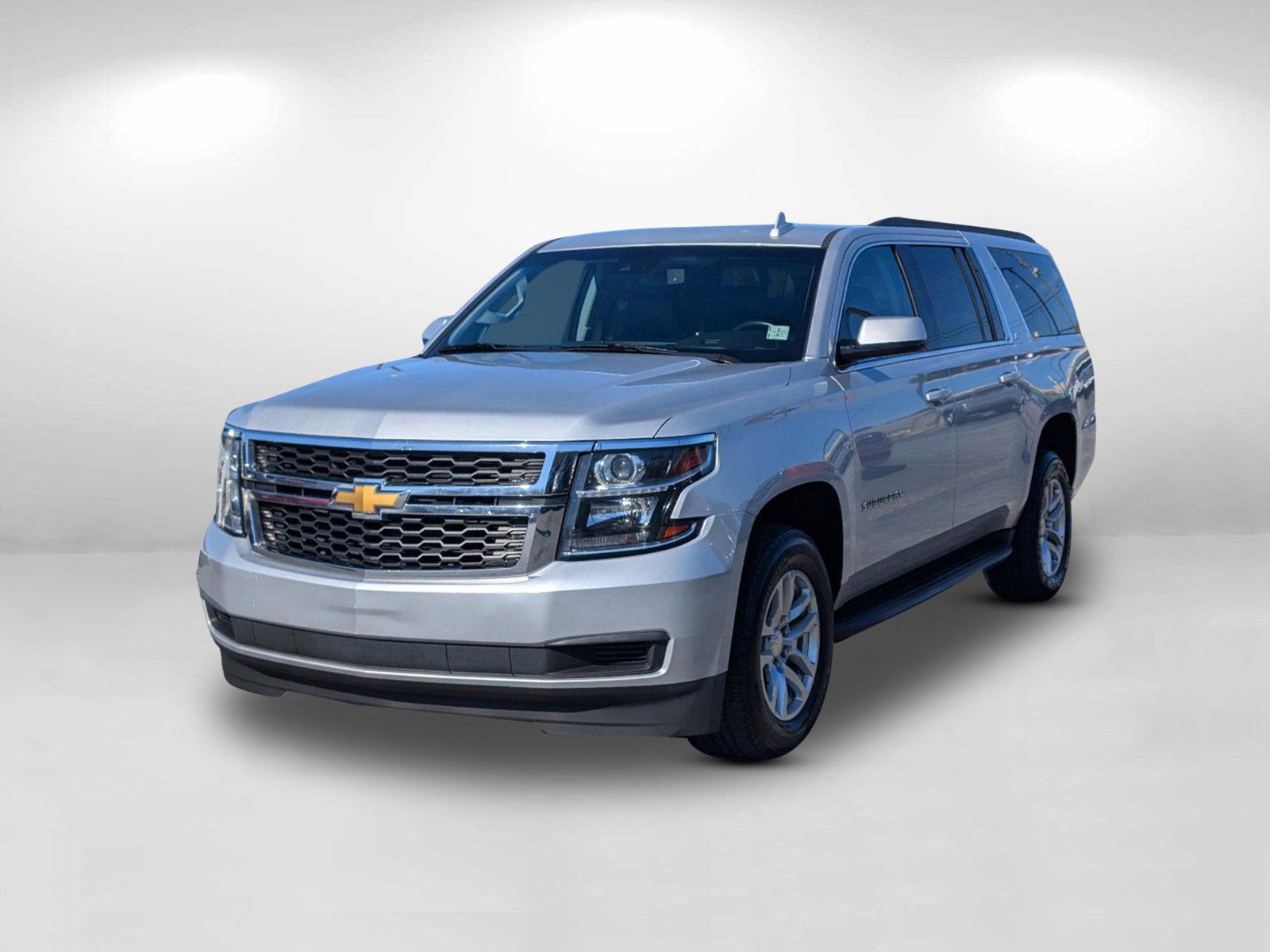 2019 /Jet Black Chevrolet Suburban LT (1GNSCHKC1KR) with an Gas/Ethanol V8 5.3L/ engine, 6-Speed Automatic transmission, located at 3959 U.S. 80 W, Phenix City, AL, 36870, (334) 297-4885, 32.469296, -85.135185 - 2019 Chevrolet Suburban LT - Photo#4