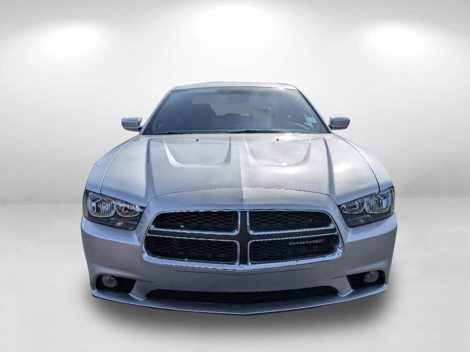 2012 /Black Interior Dodge Charger SXT (2C3CDXHG5CH) with an Gas V6 3.6L/220 engine, 8-Speed Automatic transmission, located at 3959 U.S. 80 W, Phenix City, AL, 36870, (334) 297-4885, 32.469296, -85.135185 - 2012 Dodge Charger SXT - Photo#5