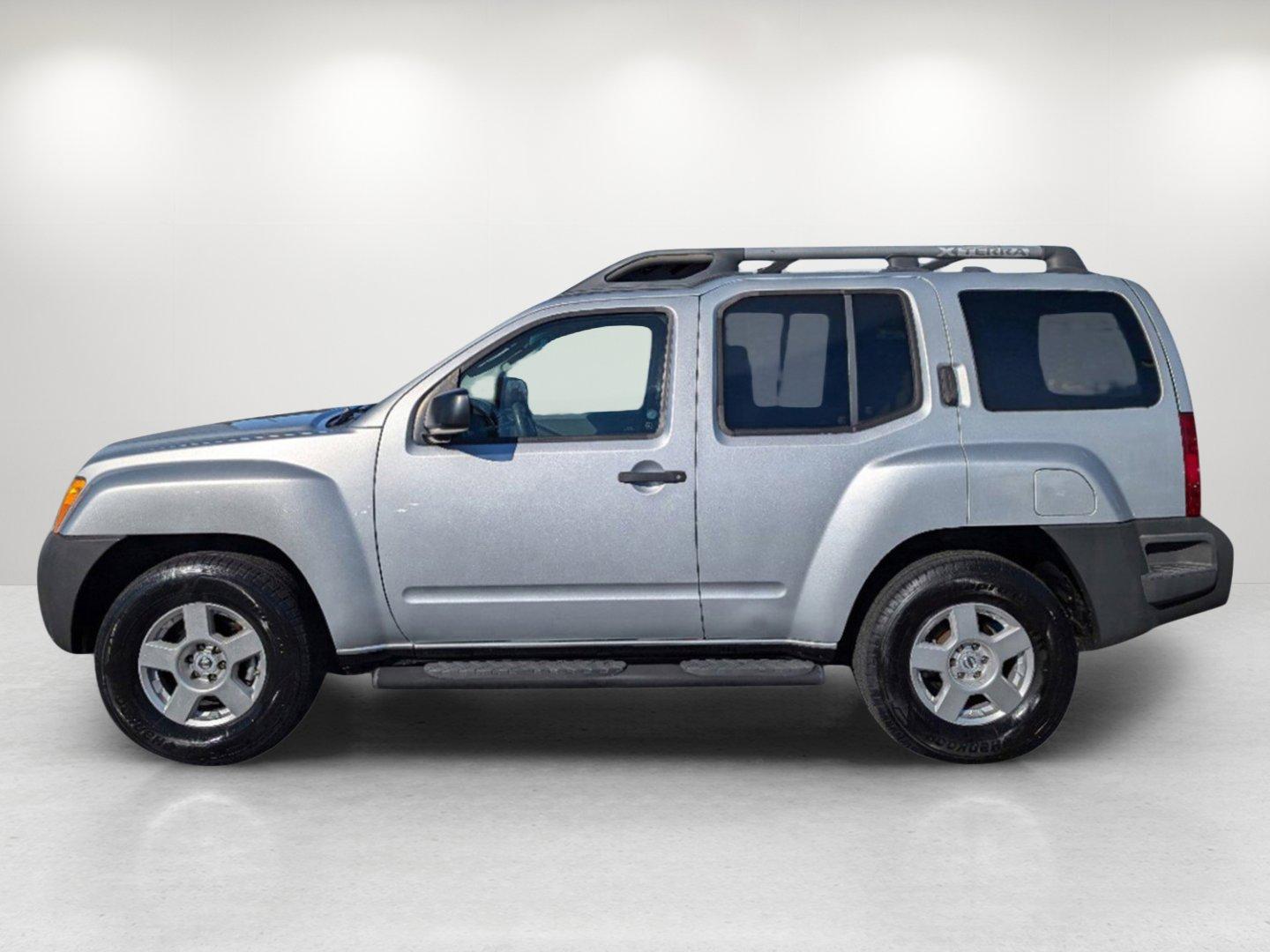 2007 Nissan Xterra S (5N1AN08U37C) with an Gas V6 4.0L/241 engine, 5-Speed Automatic w/OD transmission, located at 1430 Gateway Drive, Opelika, AL, 36801, (334) 239-0944, 32.637871, -85.409790 - 2007 Nissan Xterra S - Photo#7