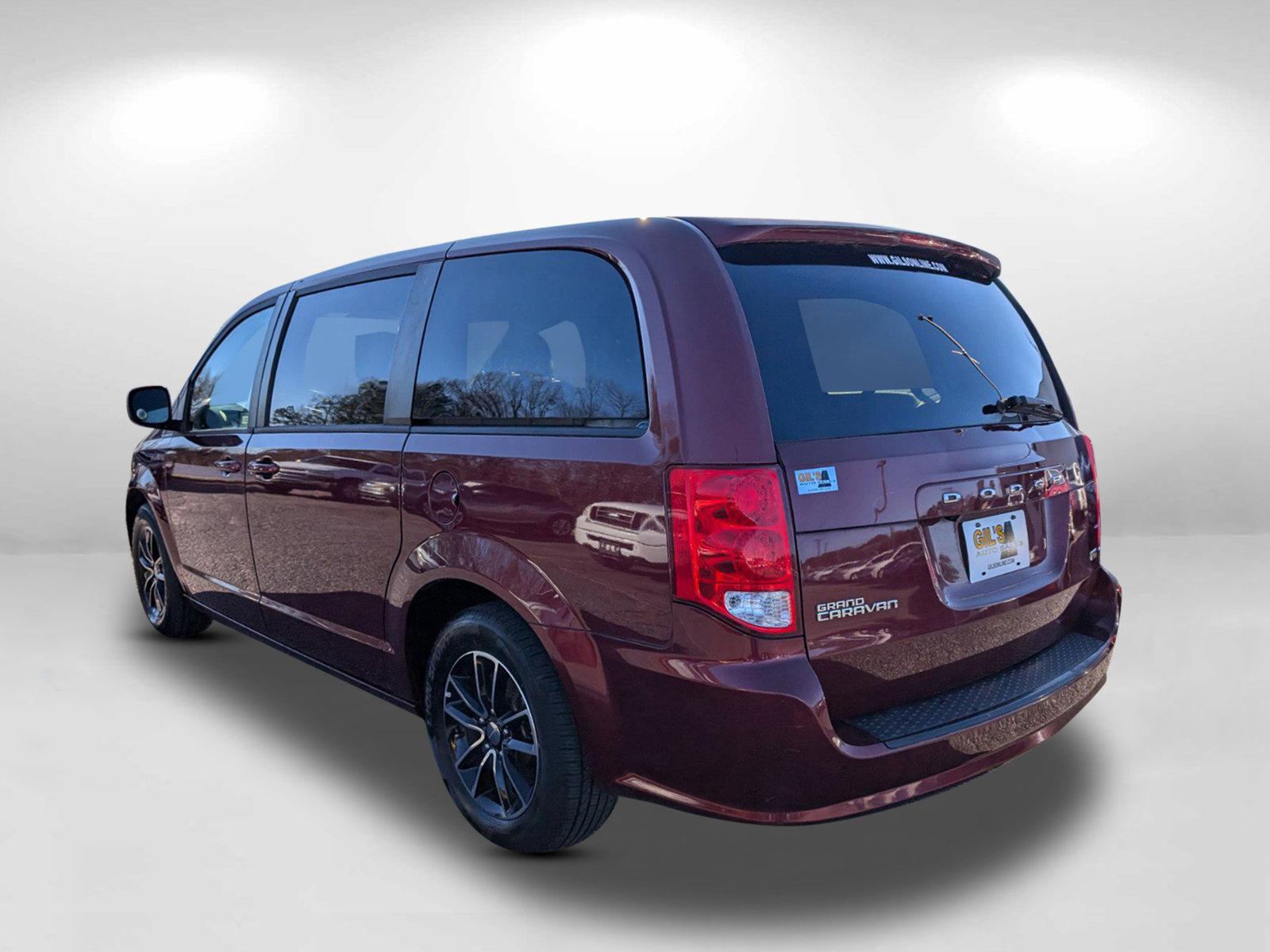 2018 /Black Dodge Grand Caravan SE Plus (2C4RDGBG7JR) with an Regular Unleaded V-6 3.6 L/220 engine, 6-Speed Multi-Speed Automatic w/OD transmission, located at 521 Old Farm Lane Rd, Prattville, AL, 36066, (334) 325-1505, 32.482460, -86.416367 - 2018 Dodge Grand Caravan SE Plus - Photo#6