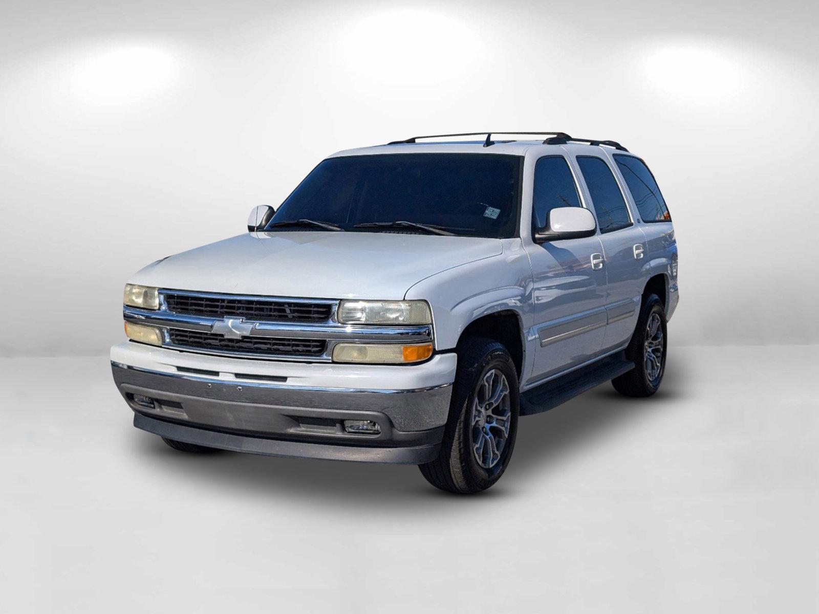 2006 /Gray/Dark Charcoal Chevrolet Tahoe LT (1GNEC13ZX6R) with an Gas/Ethanol V8 5.3L/327 engine, 4-Speed Automatic w/OD transmission, located at 1430 Gateway Drive, Opelika, AL, 36801, (334) 239-0944, 32.637871, -85.409790 - 2006 Chevrolet Tahoe LT - Photo#1