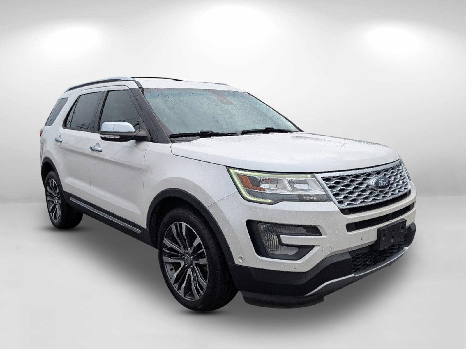 2016 Ford Explorer Platinum (1FM5K8HTXGG) with an Twin Turbo Premium Unleaded V-6 3.5 L/213 engine, 6-Speed Automatic w/OD transmission, located at 5115 14th Ave., Columbus, GA, 31904, (706) 323-0345, 32.511494, -84.971046 - 2016 Ford Explorer Platinum - Photo#2