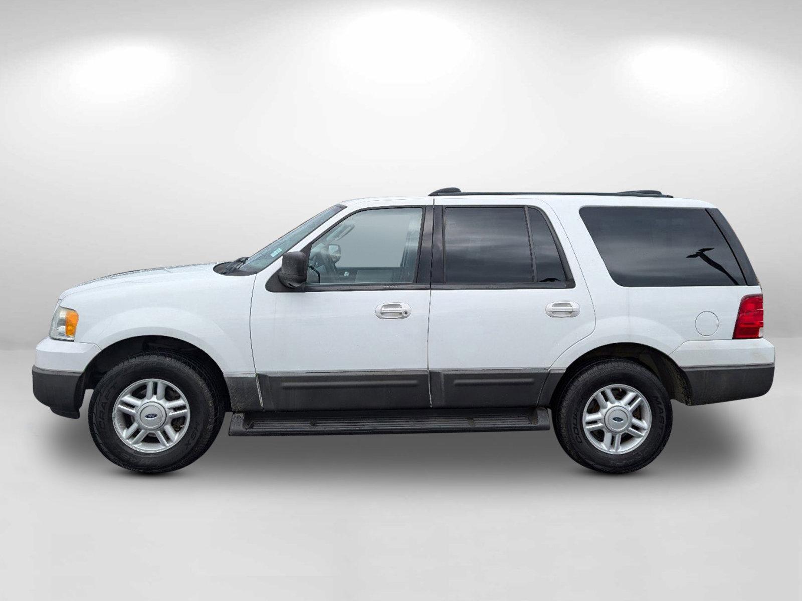 2004 Ford Expedition XLT (1FMRU15W44L) with an Gas V8 4.6L/281 engine, 4-Speed Automatic w/OD transmission, located at 5115 14th Ave., Columbus, GA, 31904, (706) 323-0345, 32.511494, -84.971046 - 2004 Ford Expedition XLT - Photo#7