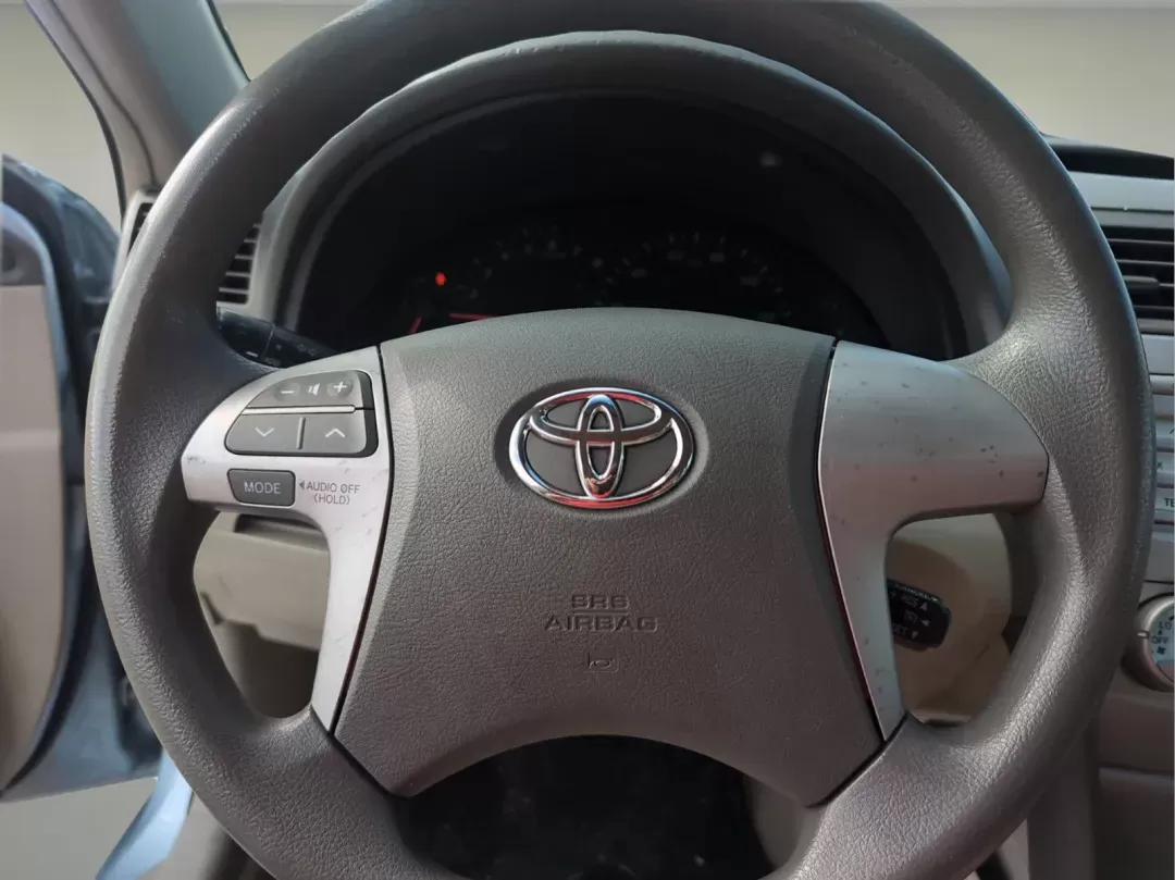 2009 /Ash Toyota Camry LE (4T1BE46K69U) with an Gas I4 2.4L/144 engine, 5-Speed Automatic w/OD transmission, located at 1430 Gateway Drive, Opelika, AL, 36801, (334) 239-0944, 32.637871, -85.409790 - 2009 Toyota Camry LE - Photo#12