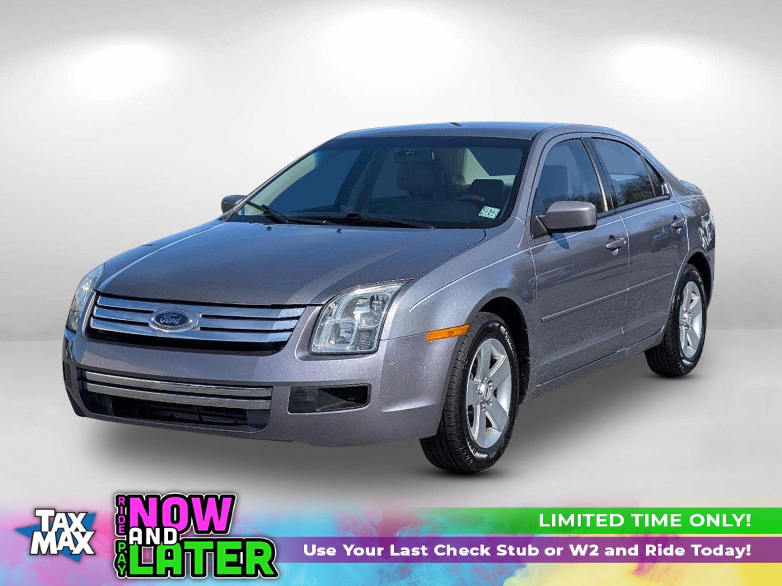 2006 Ford Fusion SE (3FAFP07136R) with an Gas V6 3.0L/182 engine, 6-Speed Automatic transmission, located at 3959 U.S. 80 W, Phenix City, AL, 36870, (334) 297-4885, 32.469296, -85.135185 - 2006 Ford Fusion SE - Photo#0