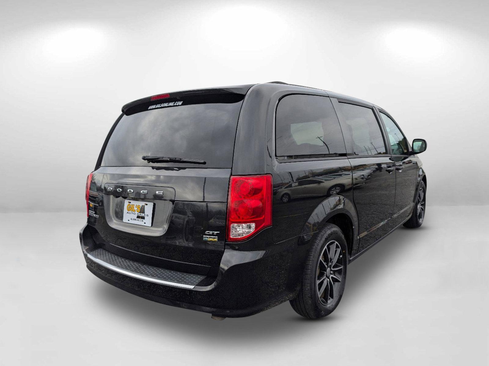 2018 /Black Dodge Grand Caravan GT (2C4RDGEG1JR) with an Regular Unleaded V-6 3.6 L/220 engine, 6-Speed Multi-Speed Automatic w/OD transmission, located at 804 22nd Ave, Phenix City, AL, 36870, (334) 297-1860, 32.484749, -85.024475 - 2018 Dodge Grand Caravan GT - Photo#4