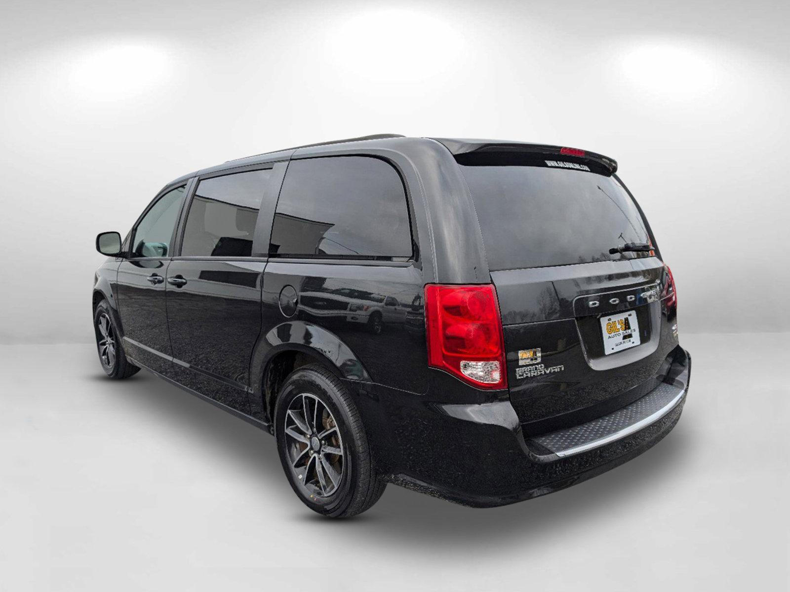 2018 /Black Dodge Grand Caravan GT (2C4RDGEG1JR) with an Regular Unleaded V-6 3.6 L/220 engine, 6-Speed Multi-Speed Automatic w/OD transmission, located at 804 22nd Ave, Phenix City, AL, 36870, (334) 297-1860, 32.484749, -85.024475 - 2018 Dodge Grand Caravan GT - Photo#6