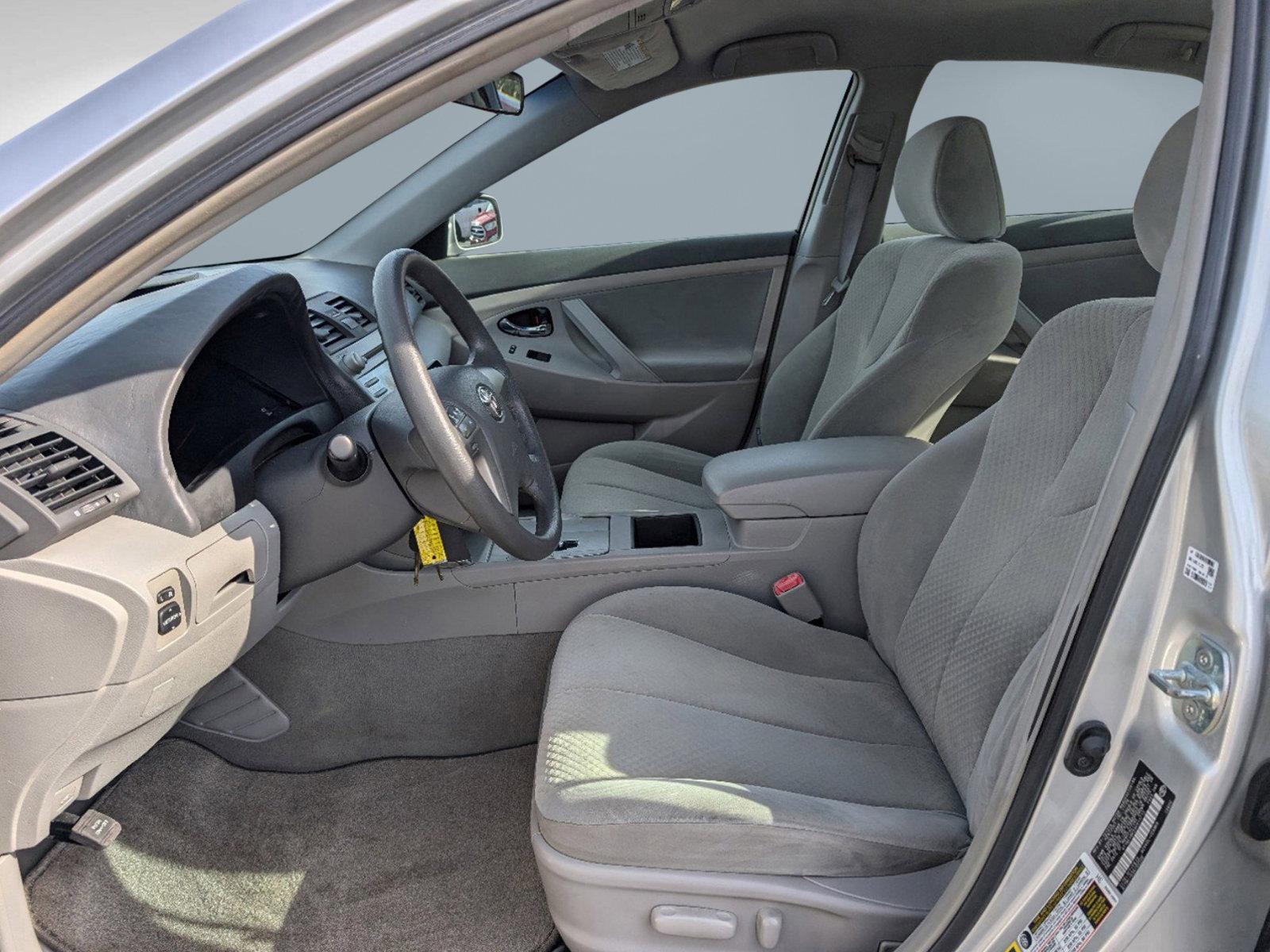 2009 Toyota Camry LE (4T1BE46K59U) with an Gas I4 2.4L/144 engine, 5-Speed Automatic w/OD transmission, located at 3959 U.S. 80 W, Phenix City, AL, 36870, (334) 297-4885, 32.469296, -85.135185 - 2009 Toyota Camry LE - Photo#12