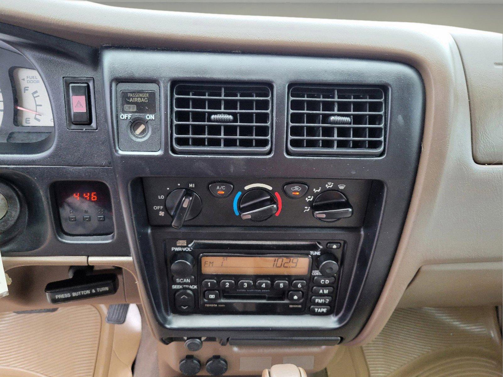 2004 Gold Toyota Tacoma PreRunner (5TESN92N34Z) with an Gas V6 3.4L/208 engine, 4-Speed Automatic w/OD transmission, located at 7000 Northlake Connector, Columbus, GA, 31904, (706) 987-8085, 32.524975, -84.978134 - 2004 Toyota Tacoma PreRunner - Photo#11