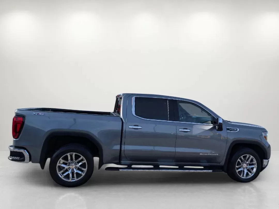 2022 /Dark Walnut/Slate GMC Sierra 1500 Limited SLT (1GTU9DED2NZ) with an Gas V8 5.3L/325 engine, 10-Speed Automatic transmission, located at 521 Old Farm Lane Rd, Prattville, AL, 36066, (334) 325-1505, 32.482460, -86.416367 - 2022 GMC Sierra 1500 Limited SLT - Photo#3