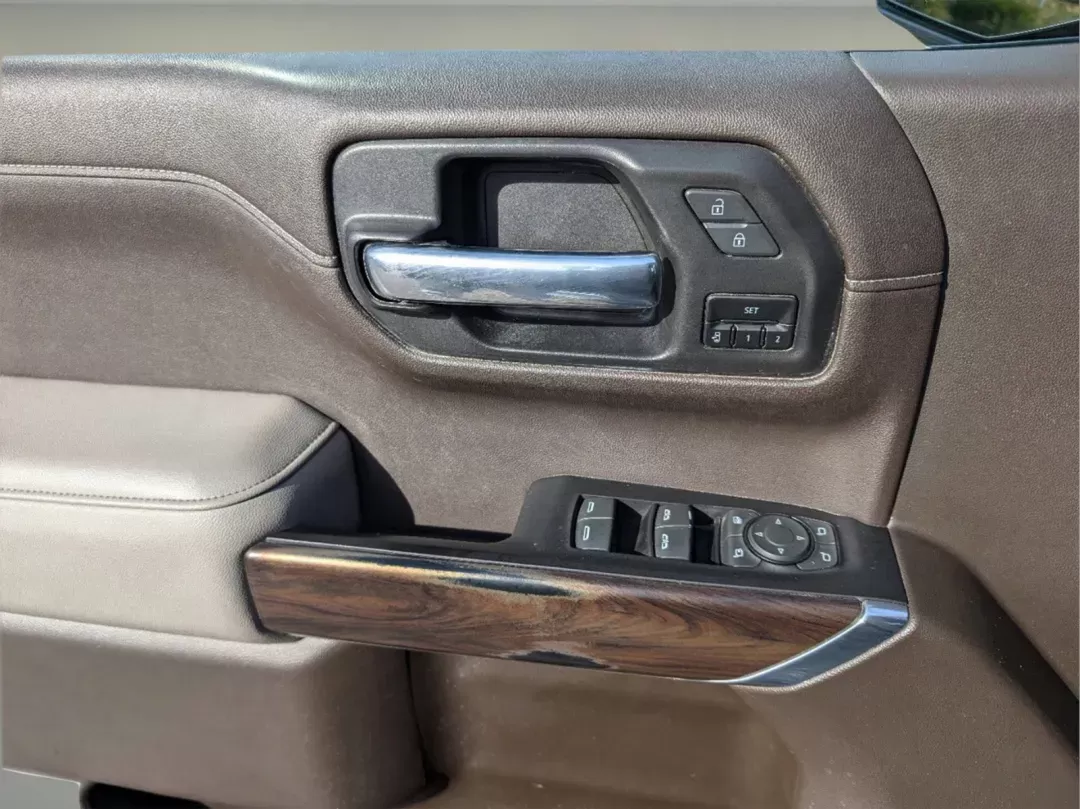 2022 /Dark Walnut/Slate GMC Sierra 1500 Limited SLT (1GTU9DED2NZ) with an Gas V8 5.3L/325 engine, 10-Speed Automatic transmission, located at 521 Old Farm Lane Rd, Prattville, AL, 36066, (334) 325-1505, 32.482460, -86.416367 - 2022 GMC Sierra 1500 Limited SLT - Photo#8