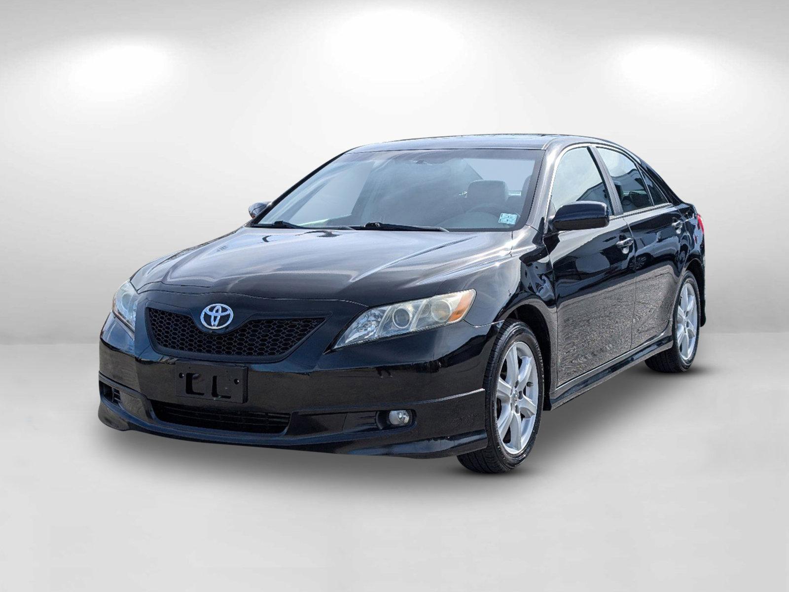 2008 Toyota Camry SE (4T1BK46K18U) with an Gas V6 3.5L/211 engine, 6-Speed Automatic w/OD transmission, located at 3959 U.S. 80 W, Phenix City, AL, 36870, (334) 297-4885, 32.469296, -85.135185 - 2008 Toyota Camry SE - Photo#3