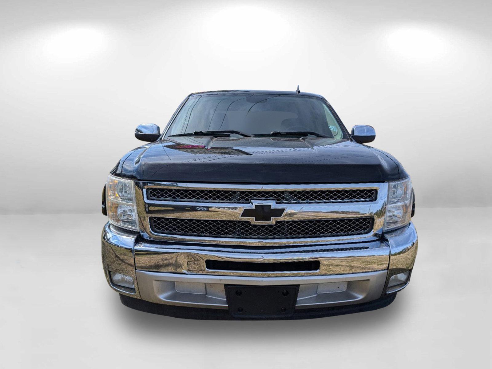 2012 /Ebony Chevrolet Silverado 1500 LT (3GCPCSE00CG) with an Gas/Ethanol V8 5.3L/323 engine, 6-Speed Automatic transmission, located at 3959 U.S. 80 W, Phenix City, AL, 36870, (334) 297-4885, 32.469296, -85.135185 - 2012 Chevrolet Silverado 1500 LT - Photo#3