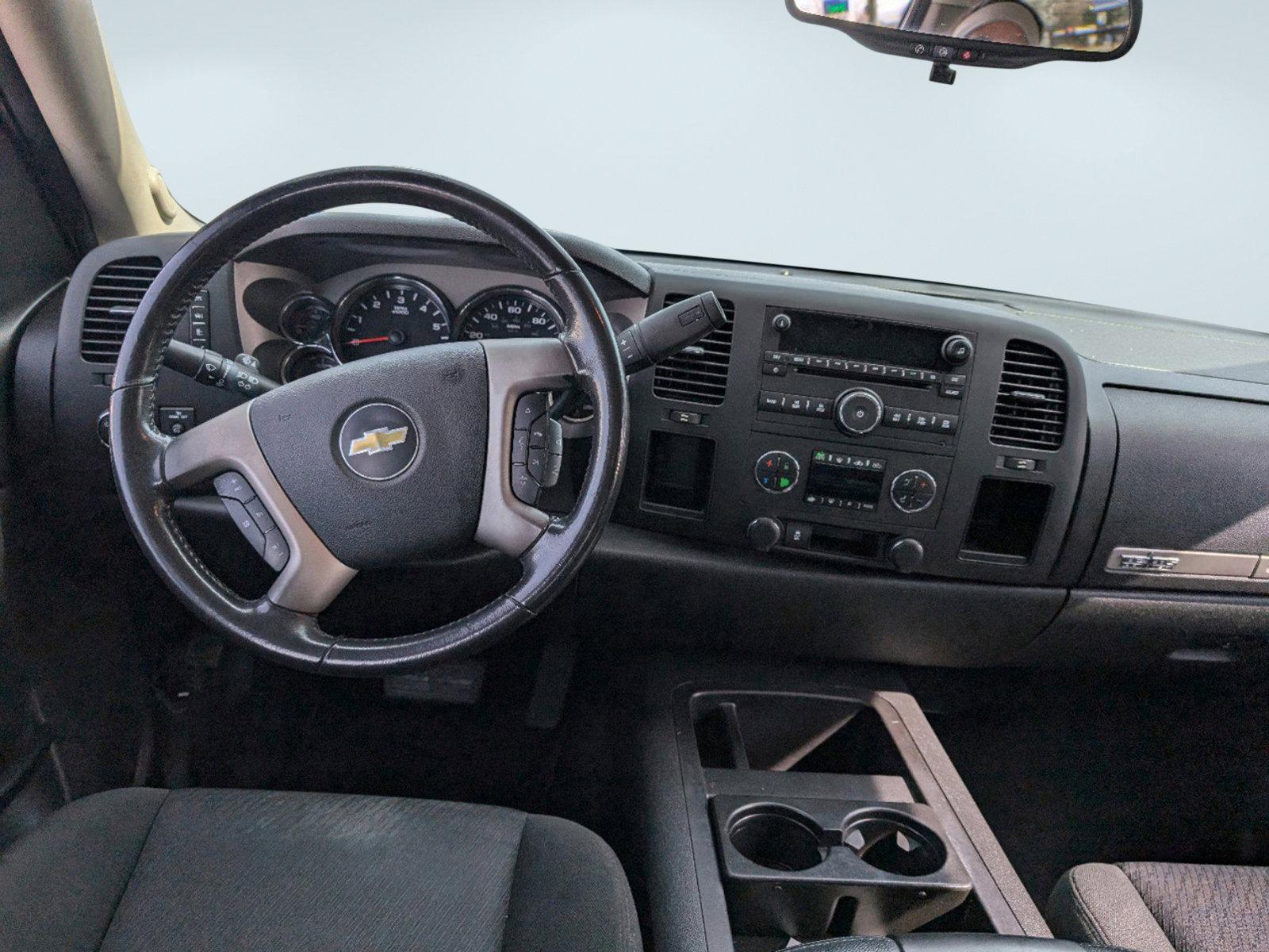 2012 /Ebony Chevrolet Silverado 1500 LT (3GCPCSE00CG) with an Gas/Ethanol V8 5.3L/323 engine, 6-Speed Automatic transmission, located at 3959 U.S. 80 W, Phenix City, AL, 36870, (334) 297-4885, 32.469296, -85.135185 - 2012 Chevrolet Silverado 1500 LT - Photo#13