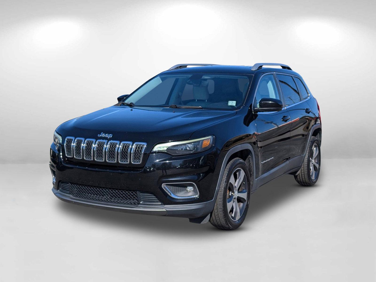 2019 /Ski Gray/Black Jeep Cherokee Limited (1C4PJLDB2KD) with an Regular Unleaded I-4 2.4 L/144 engine, 9-Speed Automatic w/OD transmission, located at 5115 14th Ave., Columbus, GA, 31904, (706) 323-0345, 32.511494, -84.971046 - 2019 Jeep Cherokee Limited - Photo#4