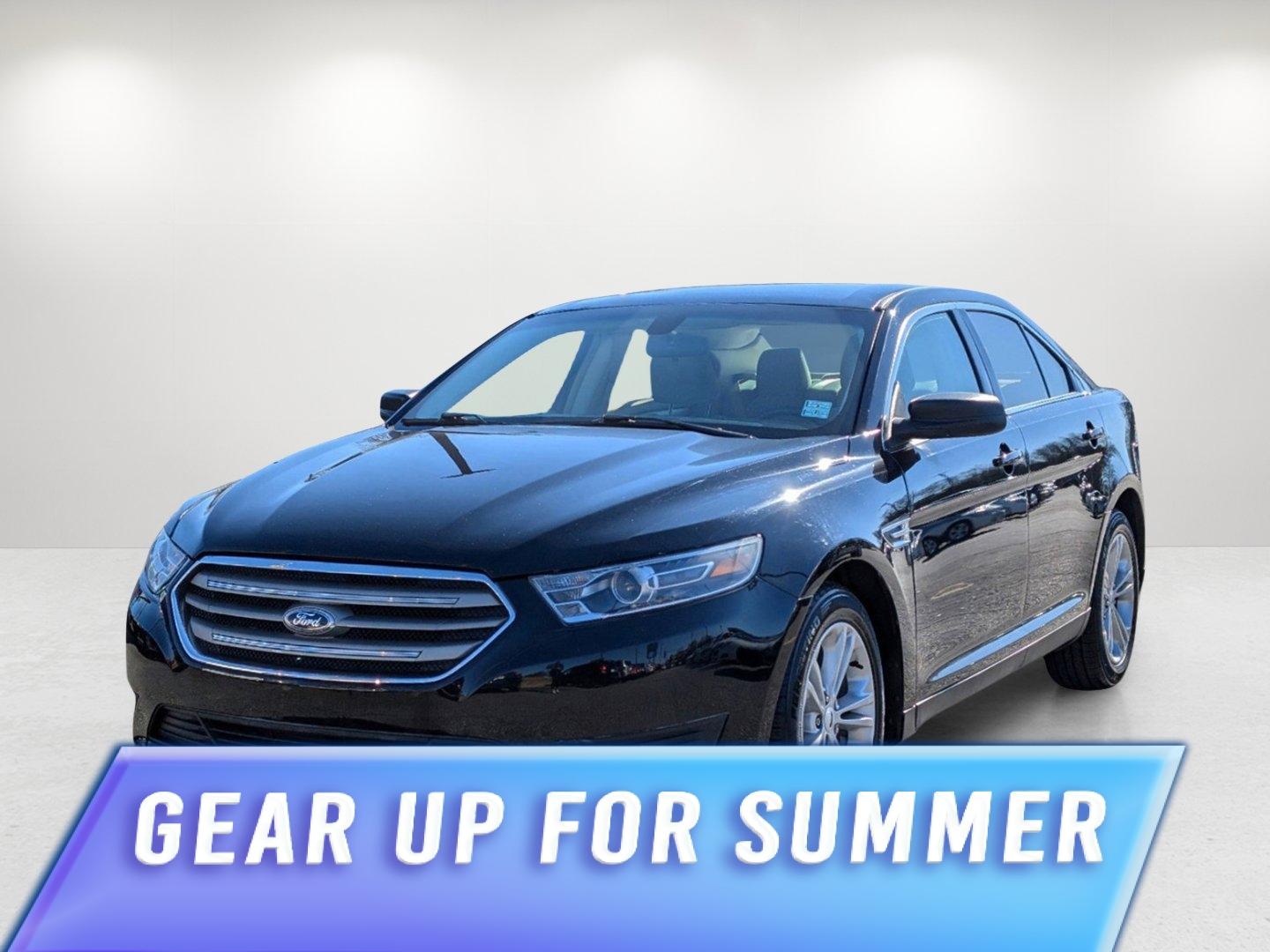 2017 Ford Taurus SE (1FAHP2D81HG) with an Regular Unleaded V-6 3.5 L/213 engine, 6-Speed Automatic w/OD transmission, located at 804 22nd Ave, Phenix City, AL, 36870, (334) 297-1860, 32.484749, -85.024475 - 2017 Ford Taurus SE - Photo#0