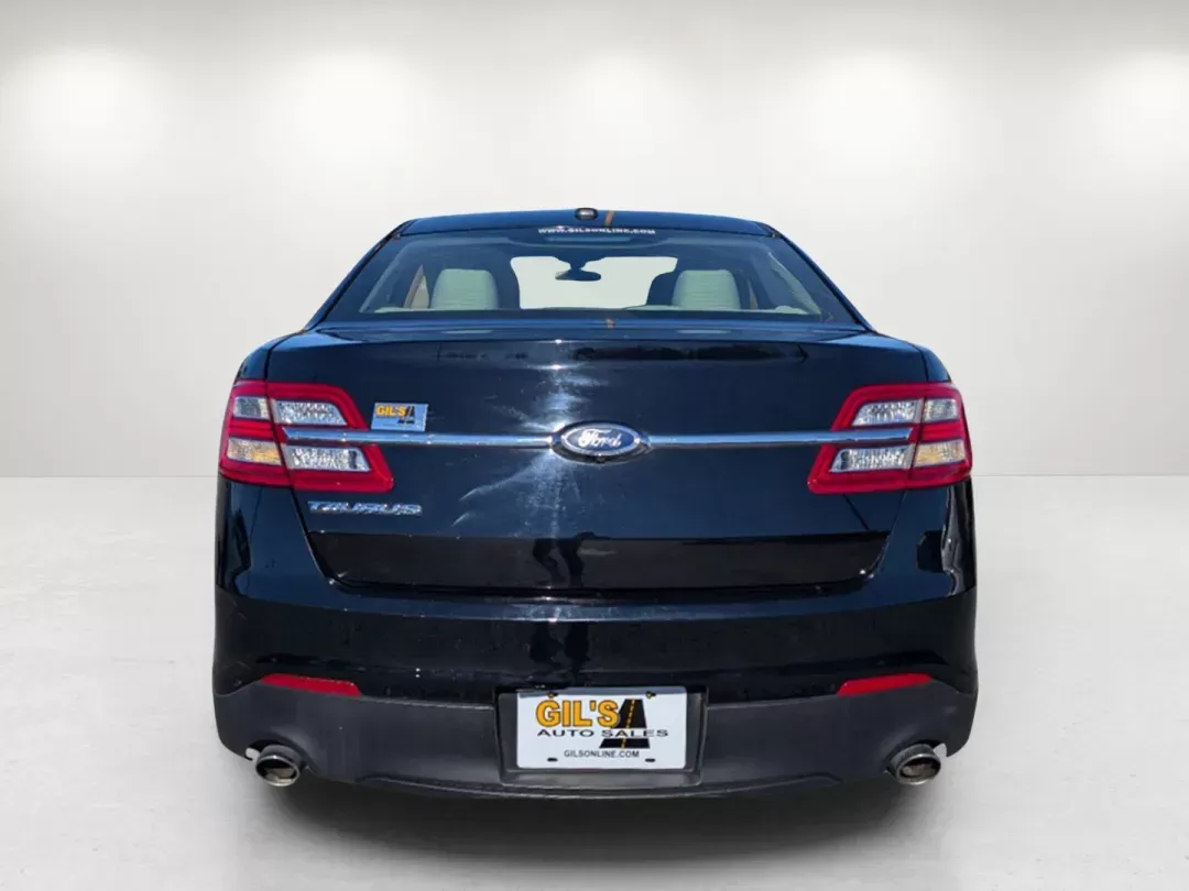2017 Ford Taurus SE (1FAHP2D81HG) with an Regular Unleaded V-6 3.5 L/213 engine, 6-Speed Automatic w/OD transmission, located at 7000 Northlake Connector, Columbus, GA, 31904, (706) 987-8085, 32.524975, -84.978134 - 2017 Ford Taurus SE - Photo#4