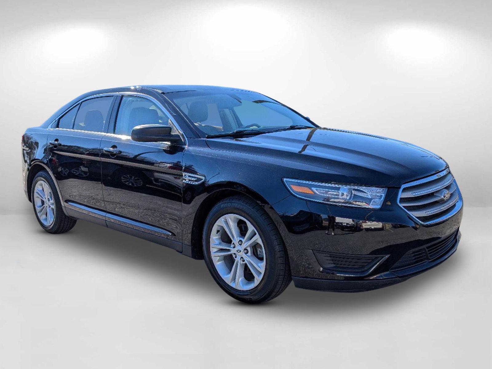 2017 Ford Taurus SE (1FAHP2D81HG) with an Regular Unleaded V-6 3.5 L/213 engine, 6-Speed Automatic w/OD transmission, located at 5115 14th Ave., Columbus, GA, 31904, (706) 323-0345, 32.511494, -84.971046 - 2017 Ford Taurus SE - Photo#2