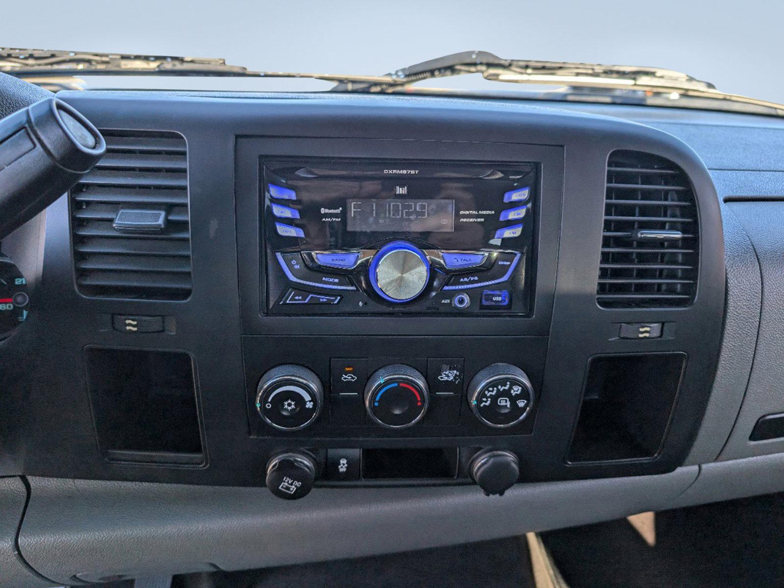 2013 /Dark Titanium Chevrolet Silverado 1500 LS (3GCPCREA7DG) with an Gas/Ethanol V8 4.8L/293 engine, 4-Speed Automatic transmission, located at 3959 U.S. 80 W, Phenix City, AL, 36870, (334) 297-4885, 32.469296, -85.135185 - 2013 Chevrolet Silverado 1500 LS - Photo#16