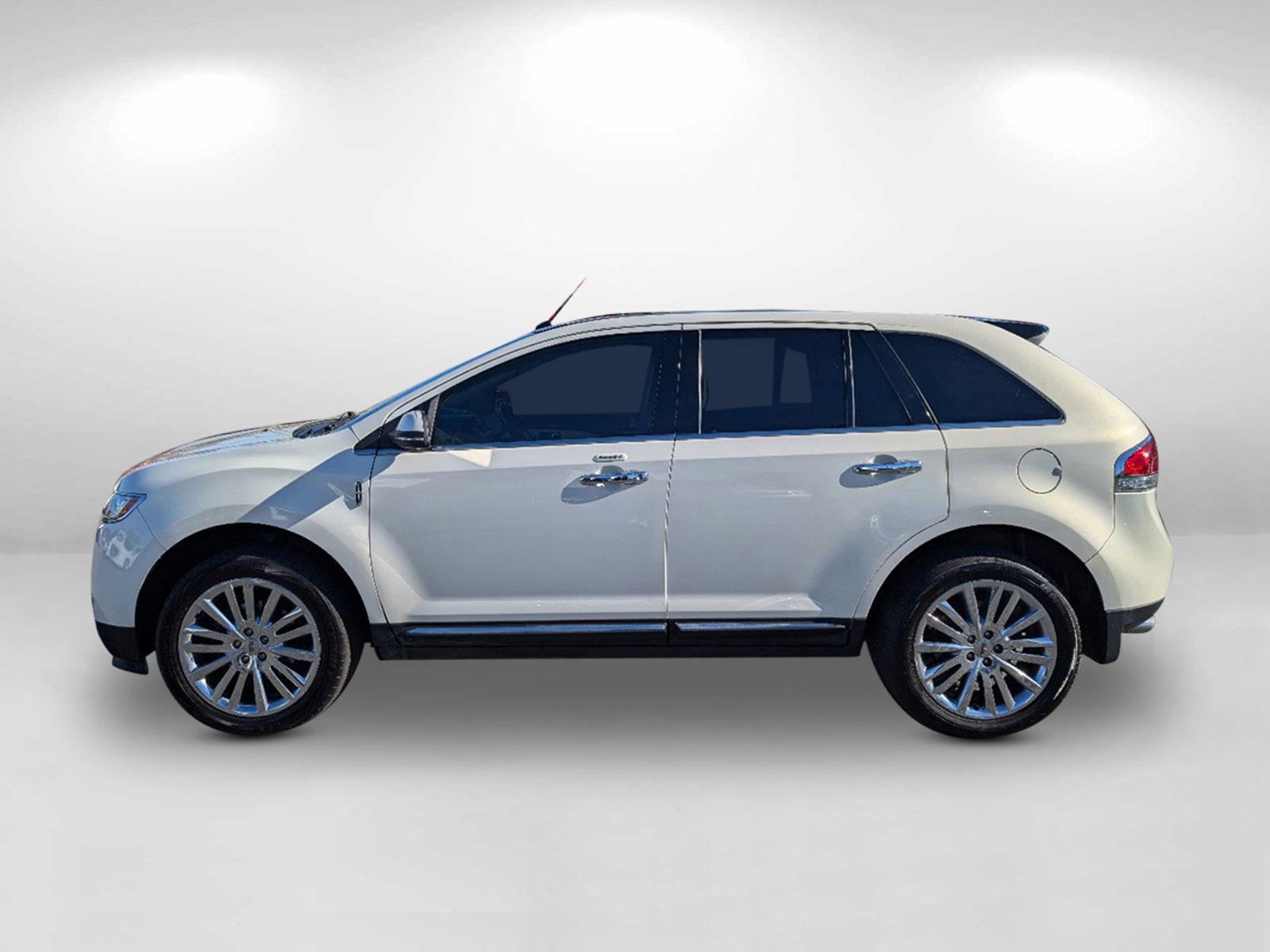 2013 Lincoln MKX (2LMDJ6JK8DB) with an Gas V6 3.7L/213 engine, 6-Speed Automatic transmission, located at 804 22nd Ave, Phenix City, AL, 36870, (334) 297-1860, 32.484749, -85.024475 - 2013 Lincoln MKX - Photo#7