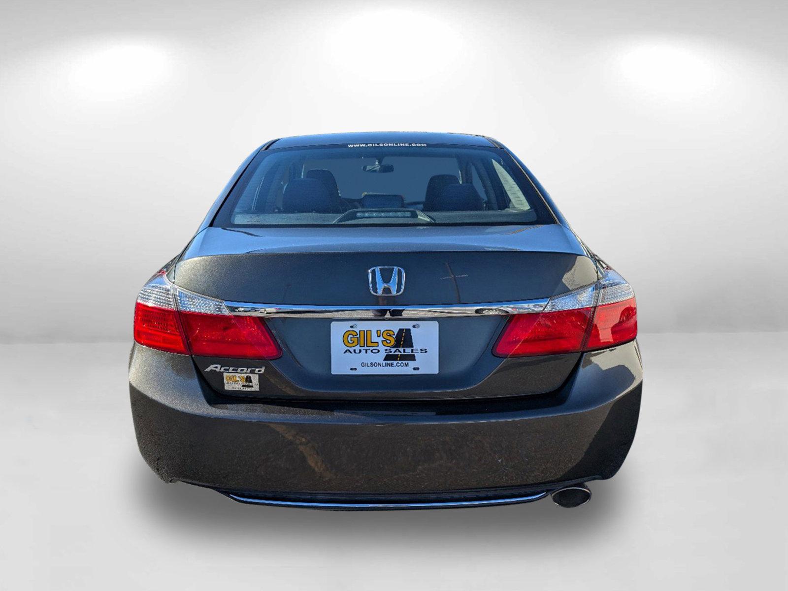 2014 Honda Accord Sedan LX (1HGCR2F30EA) with an Regular Unleaded I-4 2.4 L/144 engine, 1-Speed CVT w/OD transmission, located at 804 22nd Ave, Phenix City, AL, 36870, (334) 297-1860, 32.484749, -85.024475 - 2014 Honda Accord Sedan LX - Photo#5