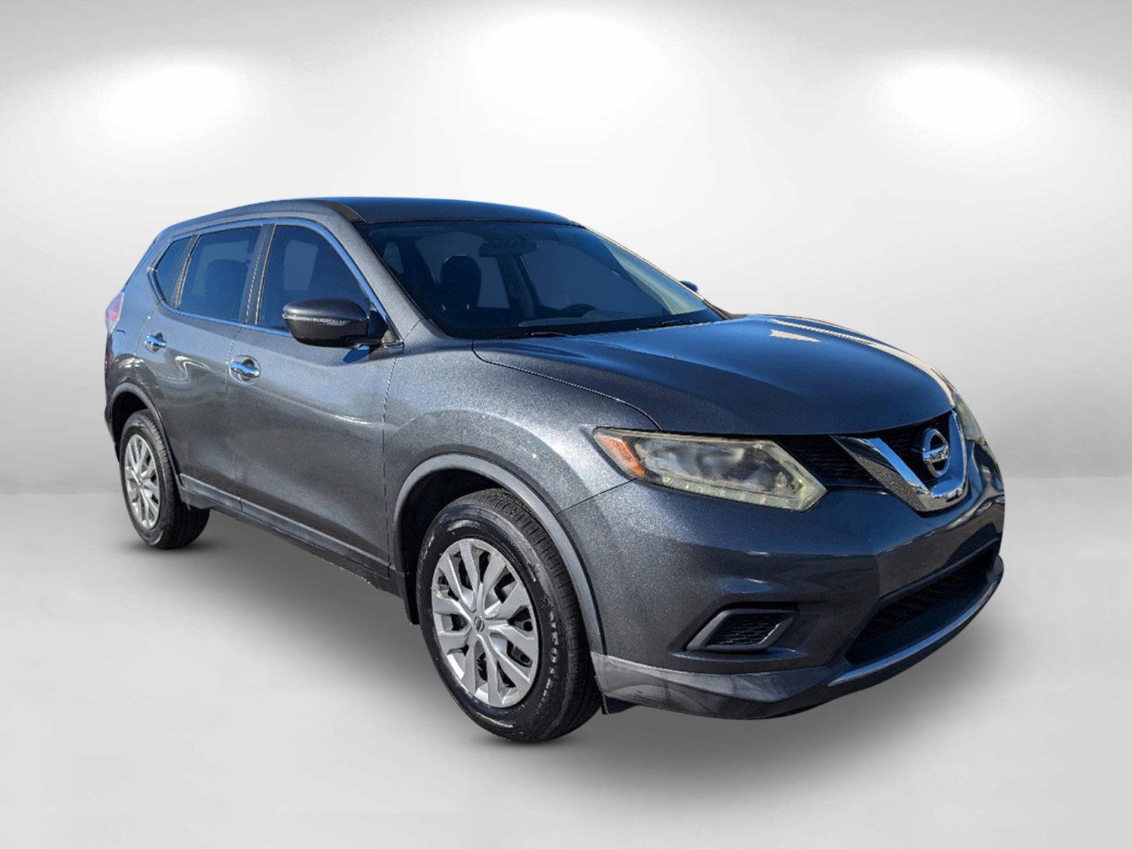 2015 /Charcoal Nissan Rogue S (KNMAT2MT1FP) with an Regular Unleaded I-4 2.5 L/152 engine, 1-Speed CVT w/OD transmission, located at 3959 U.S. 80 W, Phenix City, AL, 36870, (334) 297-4885, 32.469296, -85.135185 - 2015 Nissan Rogue S - Photo#6