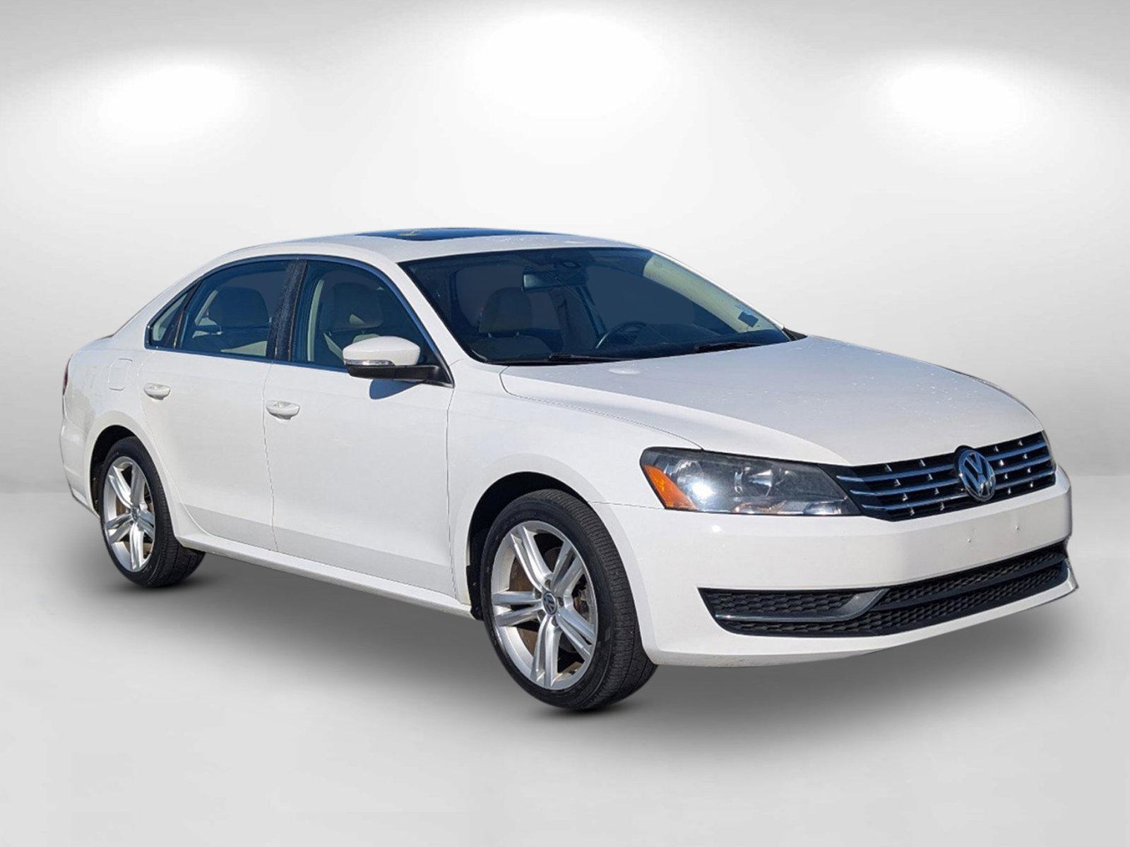 2014 Volkswagen Passat (1VWBN7A35EC) with an Intercooled Turbo Diesel I-4 2.0 L/120 engine, located at 5115 14th Ave., Columbus, GA, 31904, (706) 323-0345, 32.511494, -84.971046 - 2014 Volkswagen Passat - Photo#2