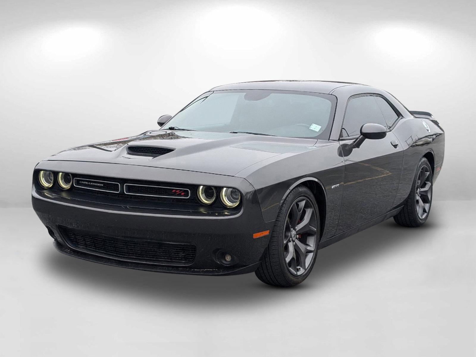 2019 /Black Dodge Challenger R/T (2C3CDZBT4KH) with an Regular Unleaded V-8 5.7 L/345 engine, 8-Speed Automatic w/OD transmission, located at 3959 U.S. 80 W, Phenix City, AL, 36870, (334) 297-4885, 32.469296, -85.135185 - 2019 Dodge Challenger R/T - Photo#5