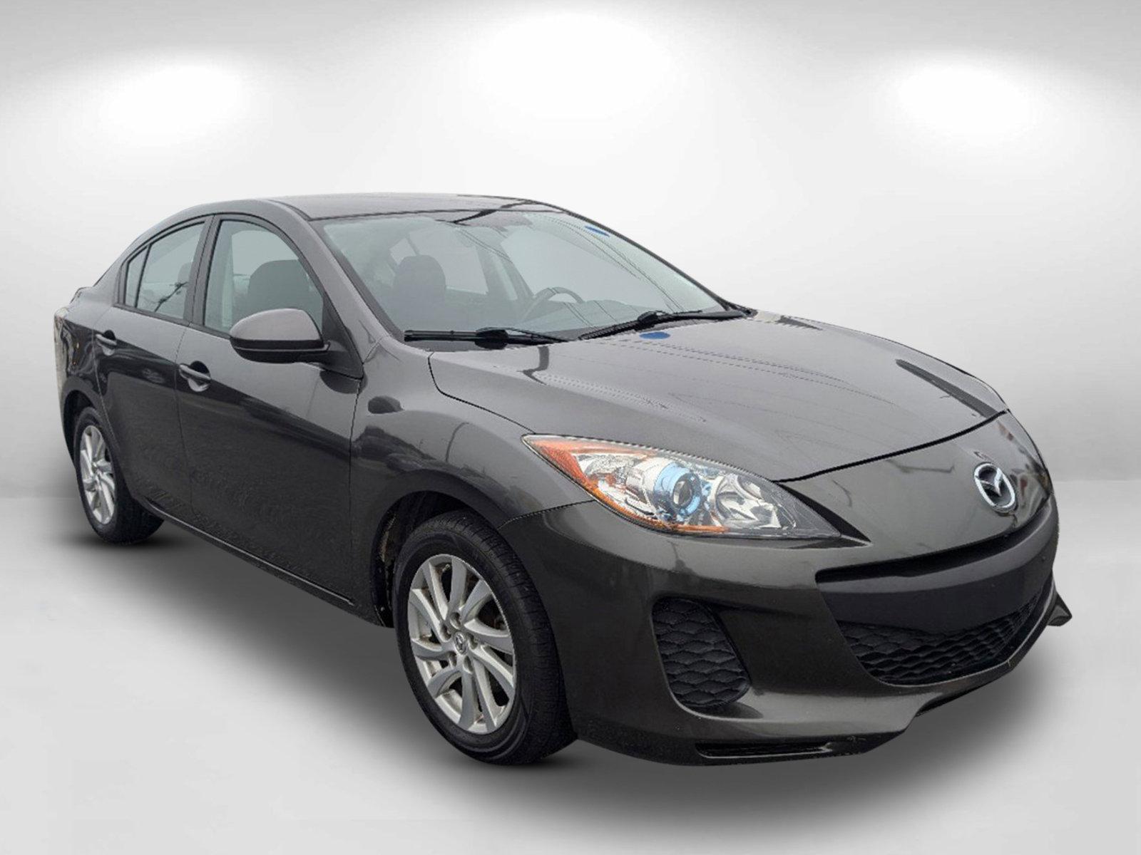 2012 /Black Mazda Mazda3 i Touring (JM1BL1V84C1) with an Gas I4 2.0L/122 engine, 6-Speed Automatic transmission, located at 1430 Gateway Drive, Opelika, AL, 36801, (334) 239-0944, 32.637871, -85.409790 - 2012 Mazda Mazda3 i Touring - Photo#2