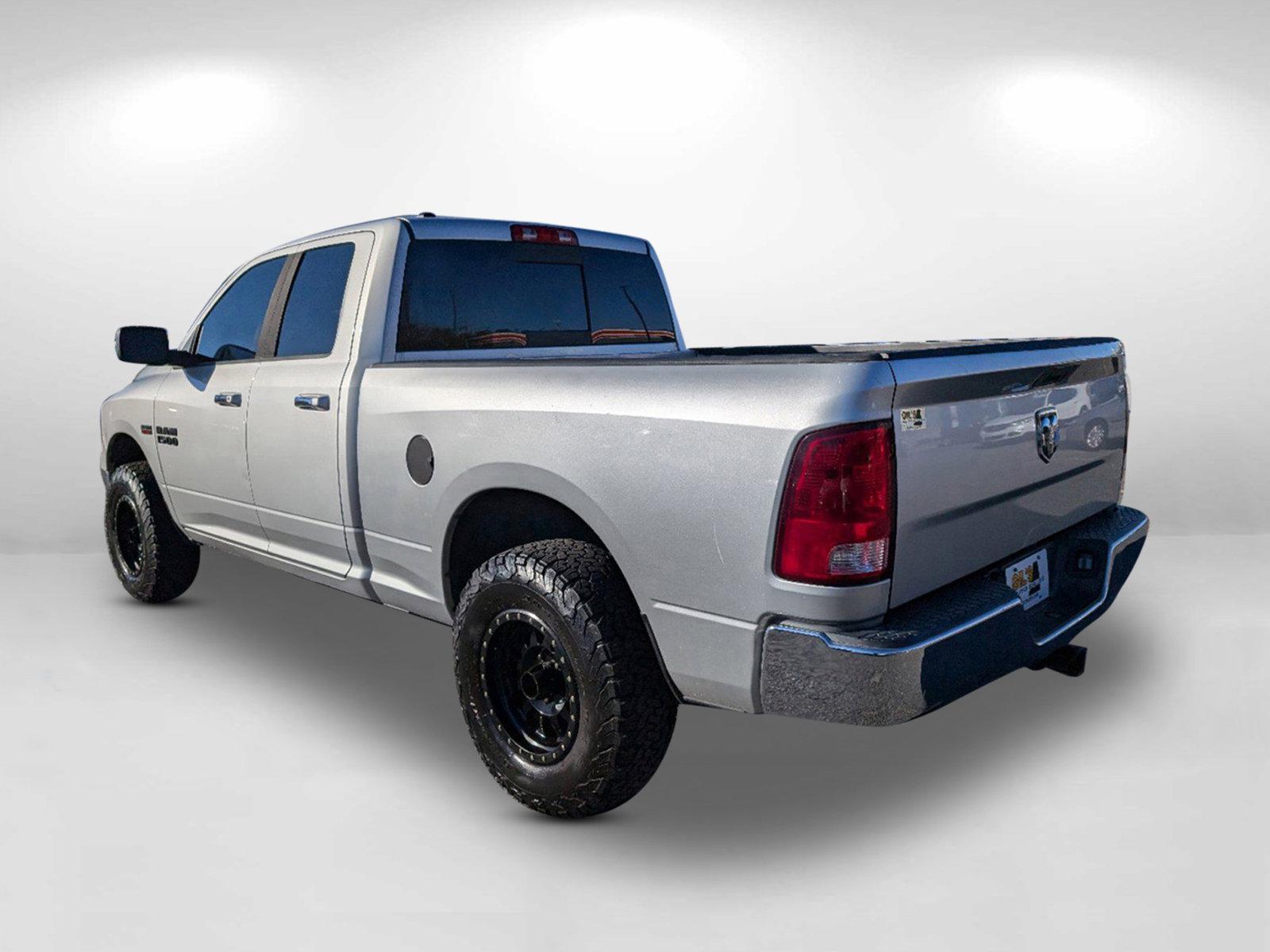 2014 /Diesel Gray/Black Ram 1500 SLT (1C6RR7GT8ES) with an Regular Unleaded V-8 5.7 L/345 engine, 8-Speed Automatic w/OD transmission, located at 3959 U.S. 80 W, Phenix City, AL, 36870, (334) 297-4885, 32.469296, -85.135185 - 2014 Ram 1500 SLT - Photo#12