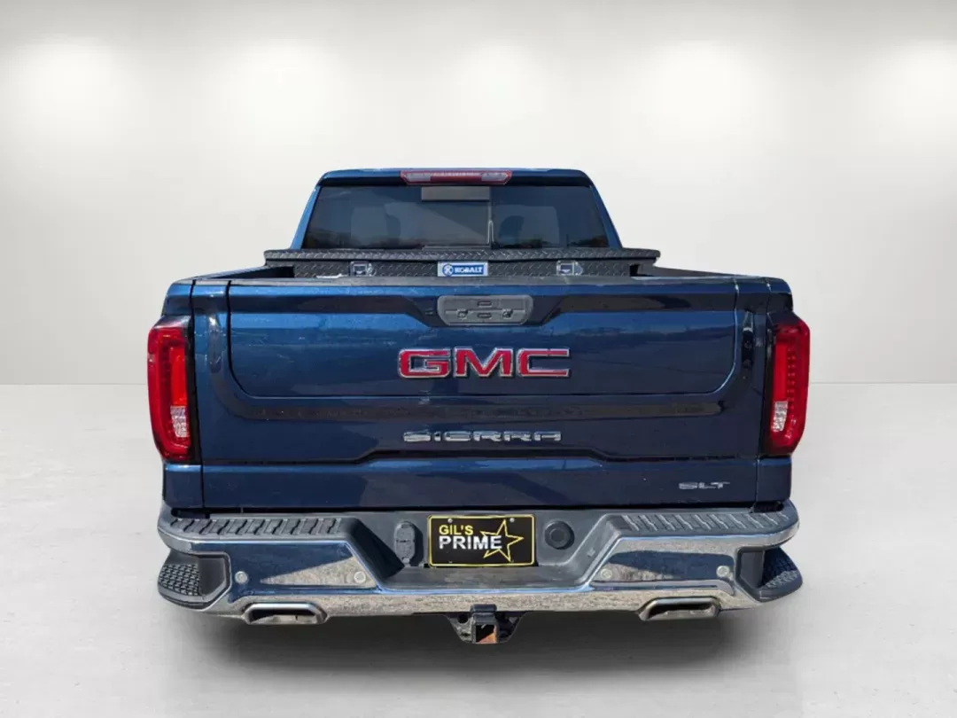 2019 /Dark Walnut/Slate GMC Sierra 1500 SLT (3GTU9DED6KG) with an Gas V8 5.3L engine, 8-Speed Automatic transmission, located at 7000 Northlake Connector, Columbus, GA, 31904, (706) 987-8085, 32.524975, -84.978134 - 2019 GMC Sierra 1500 SLT - Photo#5