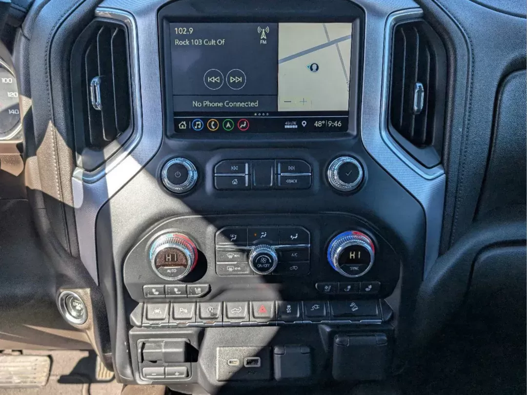 2019 /Dark Walnut/Slate GMC Sierra 1500 SLT (3GTU9DED6KG) with an Gas V8 5.3L engine, 8-Speed Automatic transmission, located at 7000 Northlake Connector, Columbus, GA, 31904, (706) 987-8085, 32.524975, -84.978134 - 2019 GMC Sierra 1500 SLT - Photo#13