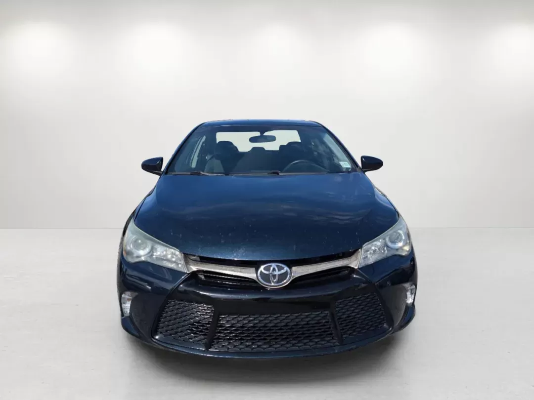 2016 Toyota Camry SE (4T1BF1FK7GU) with an Other engine, located at 1430 Gateway Drive, Opelika, AL, 36801, (334) 239-0944, 32.637871, -85.409790 - **Explore New Adventures with the 2016 Toyota Camry SE at Gils Auto Opelika!**<br /> <br /> Are you in the market for a reliable sedan that balances style, comfort, and performance? The 2016 Toyota Camry SE, available now at Gils Auto in Opelika, AL, is not just a car; it's the perfect companion fo - Photo#1