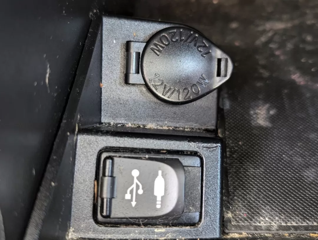 2016 Toyota Camry SE (4T1BF1FK7GU) with an Other engine, located at 3959 U.S. 80 W, Phenix City, AL, 36870, (334) 297-4885, 32.469296, -85.135185 - ### Elevate Your Daily Commute with the 2016 Toyota Camry SE from Gils Auto!<br /> <br /> Are you ready to transform your daily commute or weekend outings? The 2016 Toyota Camry SE is the perfect blend of comfort, efficiency, and style, making it an ideal choice for budget-conscious buyers and growi - Photo#15