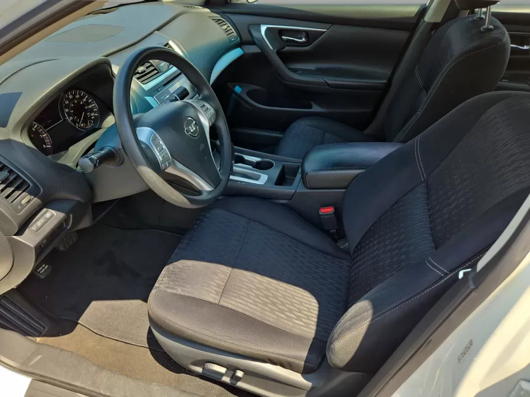 2017 /Charcoal Nissan Altima 2.5 S (1N4AL3AP8HN) with an Other engine, located at 1430 Gateway Drive, Opelika, AL, 36801, (334) 239-0944, 32.637871, -85.409790 - Ready for your next adventure? The 2017 Nissan Altima 2.5 S is the perfect sedan for those who value comfort, style, and reliability, making it an ideal choice for budget-conscious buyers and growing families alike. With spacious seating, advanced technology, and impressive fuel efficiency, this Alt - Photo#11