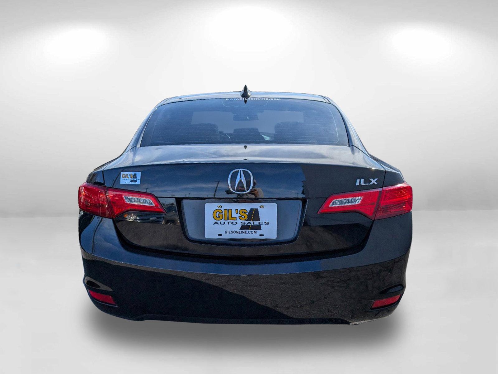 2013 Acura ILX Premium Pkg (19VDE1F54DE) with an Gas I4 2.0L/122 engine, 5-Speed Automatic w/Manual Shift transmission, located at 3959 U.S. 80 W, Phenix City, AL, 36870, (334) 297-4885, 32.469296, -85.135185 - 2013 Acura ILX Premium Pkg - Photo#10