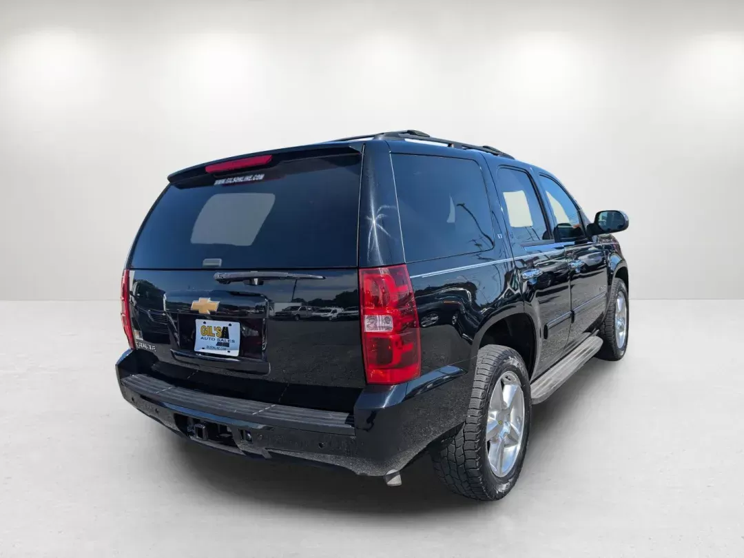 2014 /Ebony Chevrolet Tahoe LT (1GNSCBE07ER) with an Gas/Ethanol V8 5.3L/323 engine, 6-Speed Automatic transmission, located at 1430 Gateway Drive, Opelika, AL, 36801, (334) 239-0944, 32.637871, -85.409790 - 2014 Chevrolet Tahoe LT - Photo#4