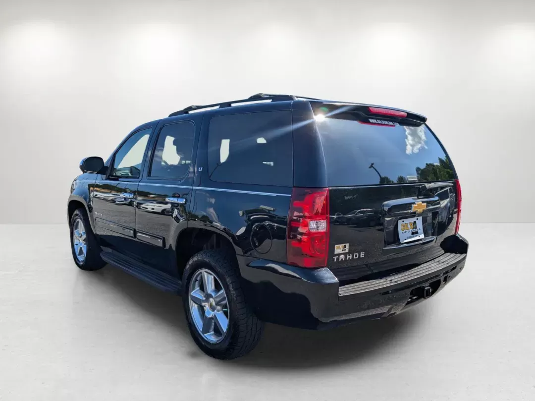 2014 /Ebony Chevrolet Tahoe LT (1GNSCBE07ER) with an Gas/Ethanol V8 5.3L/323 engine, 6-Speed Automatic transmission, located at 1430 Gateway Drive, Opelika, AL, 36801, (334) 239-0944, 32.637871, -85.409790 - 2014 Chevrolet Tahoe LT - Photo#6