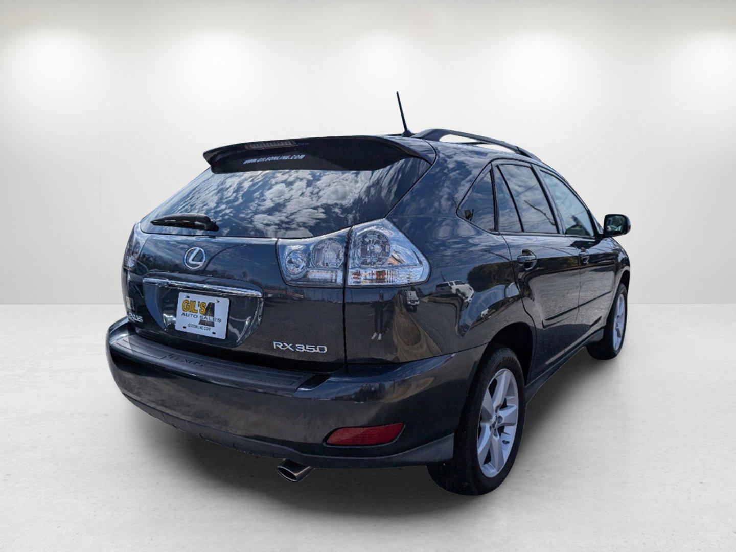 2007 /Black Lexus RX 350 (2T2GK31U37C) with an Gas V6 3.5L/210 engine, 5-Speed Automatic transmission, located at 3959 U.S. 80 W, Phenix City, AL, 36870, (334) 297-4885, 32.469296, -85.135185 - 2007 Lexus RX 350 - Photo#4