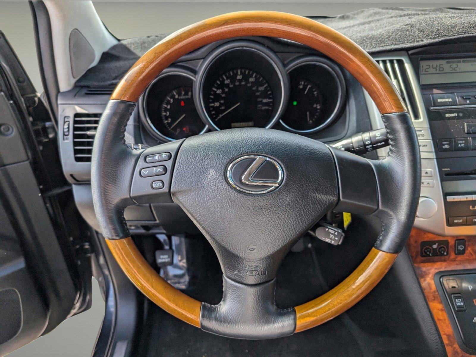 2007 /Black Lexus RX 350 (2T2GK31U37C) with an Gas V6 3.5L/210 engine, 5-Speed Automatic transmission, located at 3959 U.S. 80 W, Phenix City, AL, 36870, (334) 297-4885, 32.469296, -85.135185 - 2007 Lexus RX 350 - Photo#11