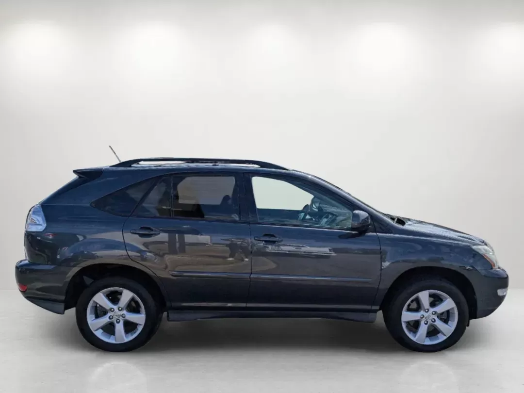 2007 /Black Lexus RX 350 (2T2GK31U37C) with an Gas V6 3.5L/210 engine, 5-Speed Automatic transmission, located at 3959 U.S. 80 W, Phenix City, AL, 36870, (334) 297-4885, 32.469296, -85.135185 - 2007 Lexus RX 350 - Photo#4
