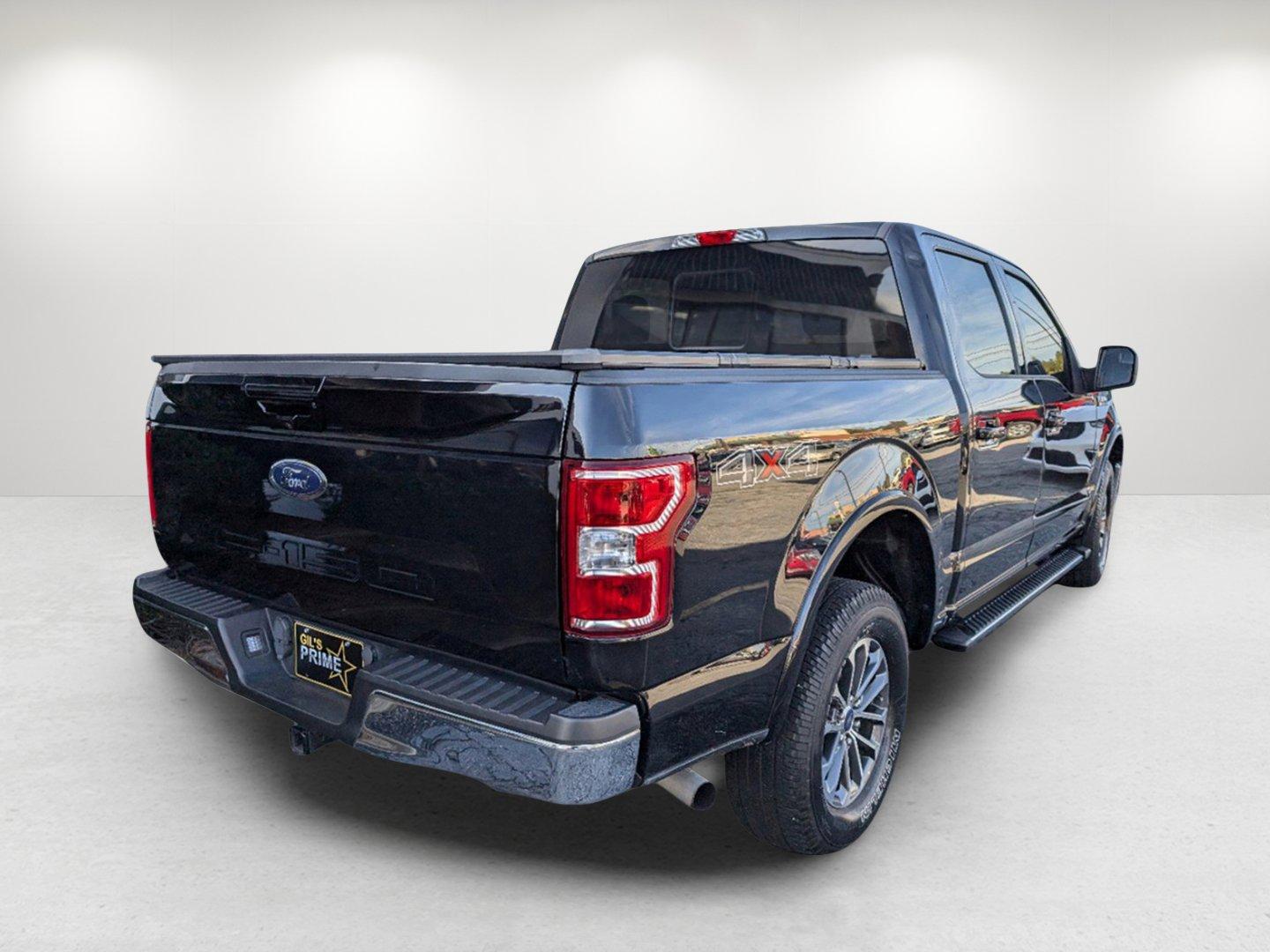 2019 Ford F-150 LARIAT (1FTEW1E52KF) with an Regular Unleaded V-8 5.0 L/302 engine, 10-Speed Automatic w/OD transmission, located at 1430 Gateway Drive, Opelika, AL, 36801, (334) 239-0944, 32.637871, -85.409790 - 2019 Ford F-150 LARIAT - Photo#4