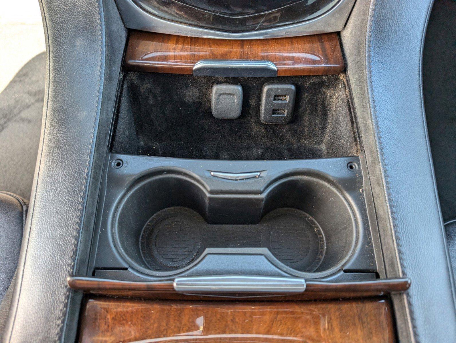 2016 /Jet Black Cadillac Escalade ESV Luxury Collection (1GYS4HKJ4GR) with an Gas V8 6.2L/376 engine, 8-Speed Automatic transmission, located at 521 Old Farm Lane Rd, Prattville, AL, 36066, (334) 325-1505, 32.482460, -86.416367 - 2016 Cadillac Escalade ESV Luxury Collection - Photo#16