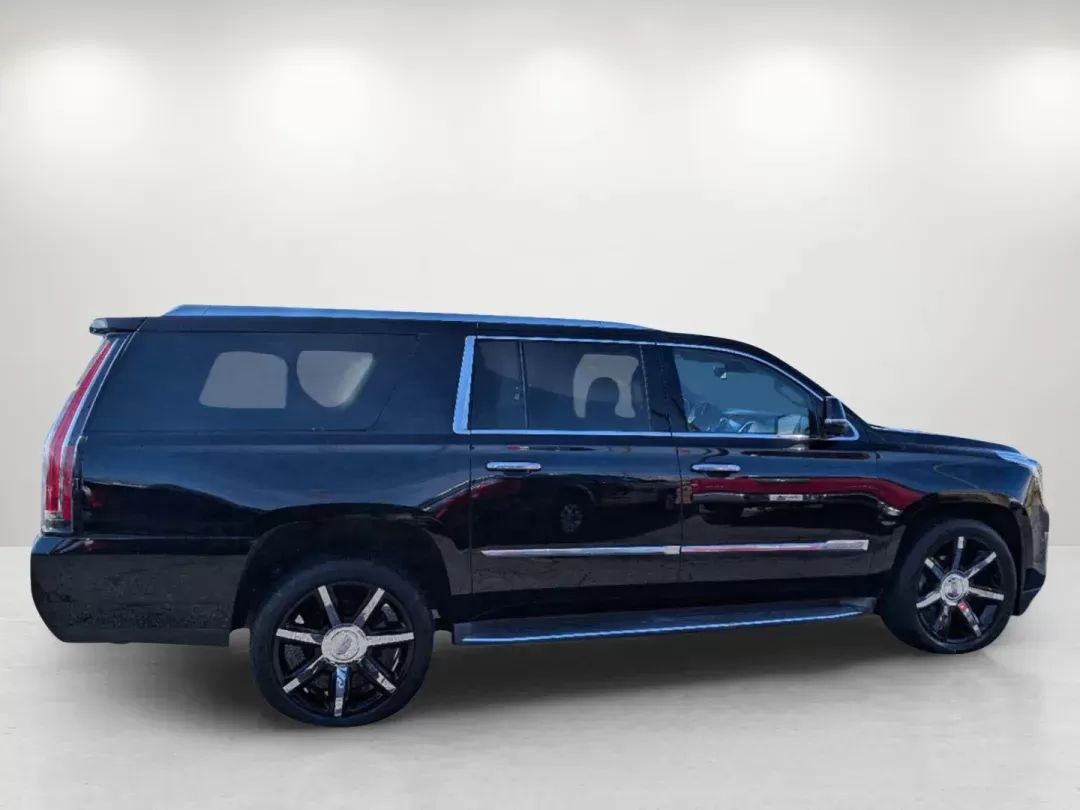 2016 /Jet Black Cadillac Escalade ESV Luxury Collection (1GYS4HKJ4GR) with an Gas V8 6.2L/376 engine, 8-Speed Automatic transmission, located at 521 Old Farm Lane Rd, Prattville, AL, 36066, (334) 325-1505, 32.482460, -86.416367 - 2016 Cadillac Escalade ESV Luxury Collection - Photo#3