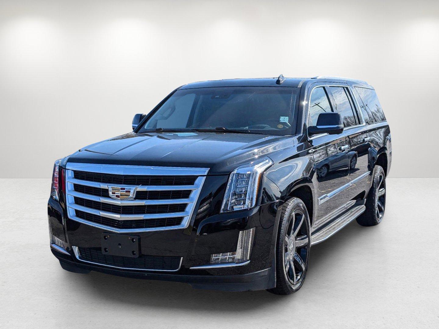 photo of 2016 Cadillac Escalade ESV Luxury Collection