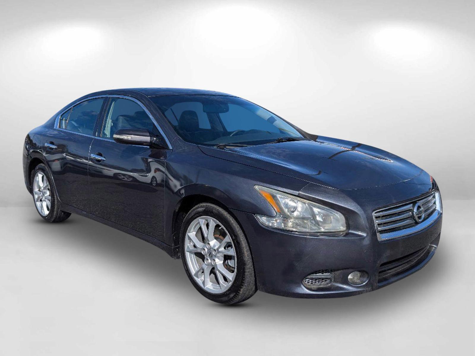 2013 /Charcoal Nissan Maxima 3.5 SV (1N4AA5AP6DC) with an Gas V6 3.5L/213 engine, 1-Speed Continuously Variable Ratio transmission, located at 804 22nd Ave, Phenix City, AL, 36870, (334) 297-1860, 32.484749, -85.024475 - 2013 Nissan Maxima 3.5 SV - Photo#5