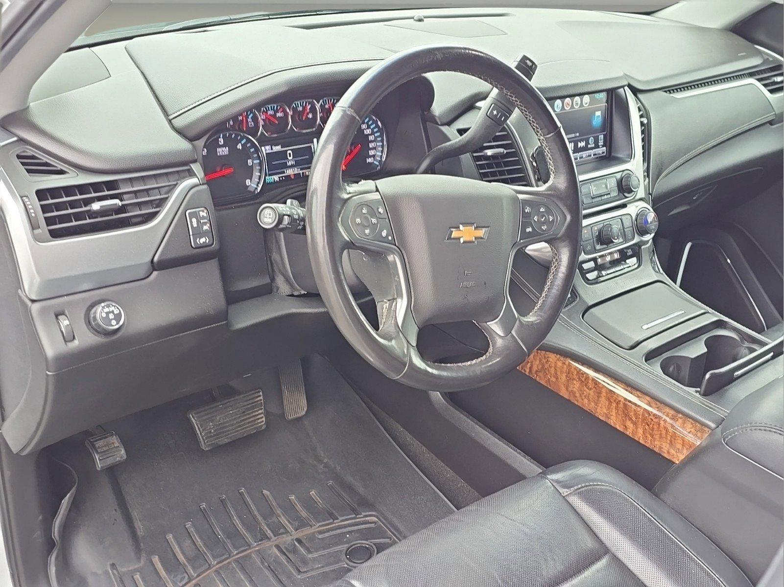 2017 /Jet Black Chevrolet Tahoe Premier (1GNSCCKC2HR) with an Gas/Ethanol V8 5.3L/325 engine, 6-Speed Automatic transmission, located at 7000 Northlake Connector, Columbus, GA, 31904, (706) 987-8085, 32.524975, -84.978134 - 2017 Chevrolet Tahoe Premier - Photo#12