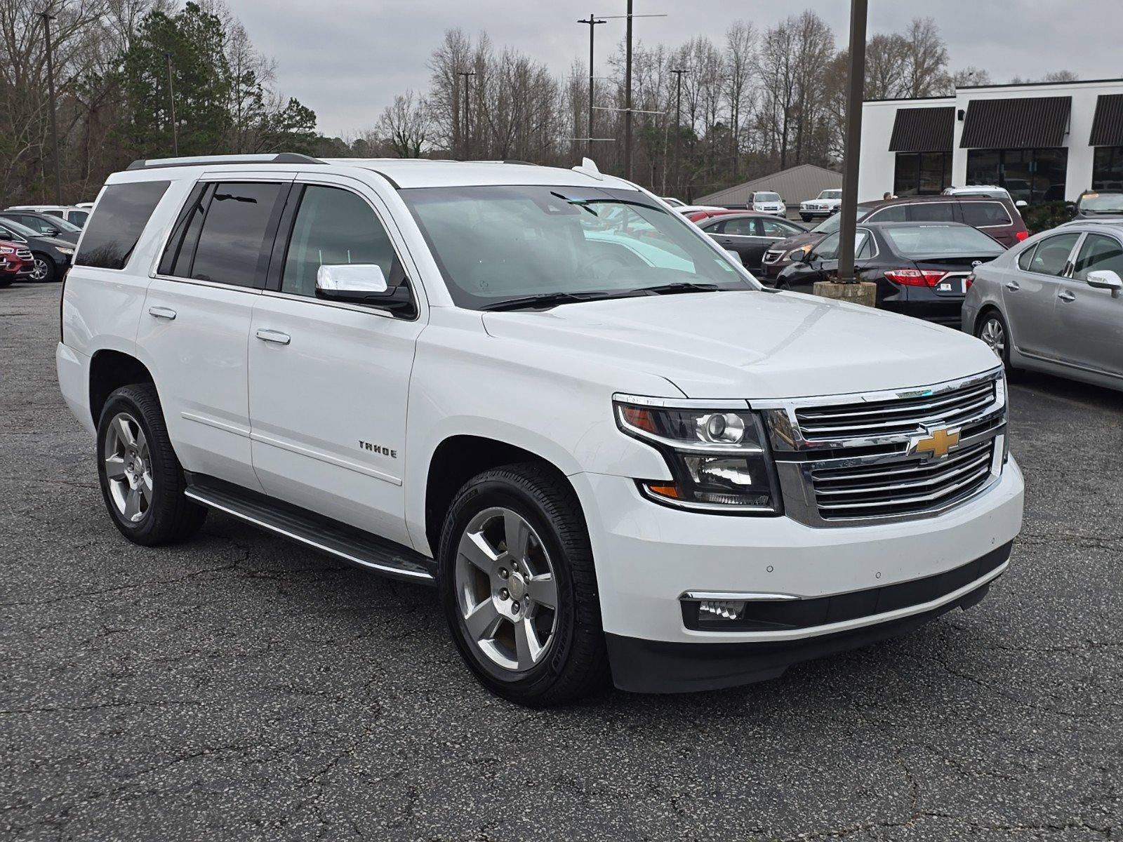 2017 /Jet Black Chevrolet Tahoe Premier (1GNSCCKC2HR) with an Gas/Ethanol V8 5.3L/325 engine, 6-Speed Automatic transmission, located at 3959 U.S. 80 W, Phenix City, AL, 36870, (334) 297-4885, 32.469296, -85.135185 - 2017 Chevrolet Tahoe Premier - Photo#2