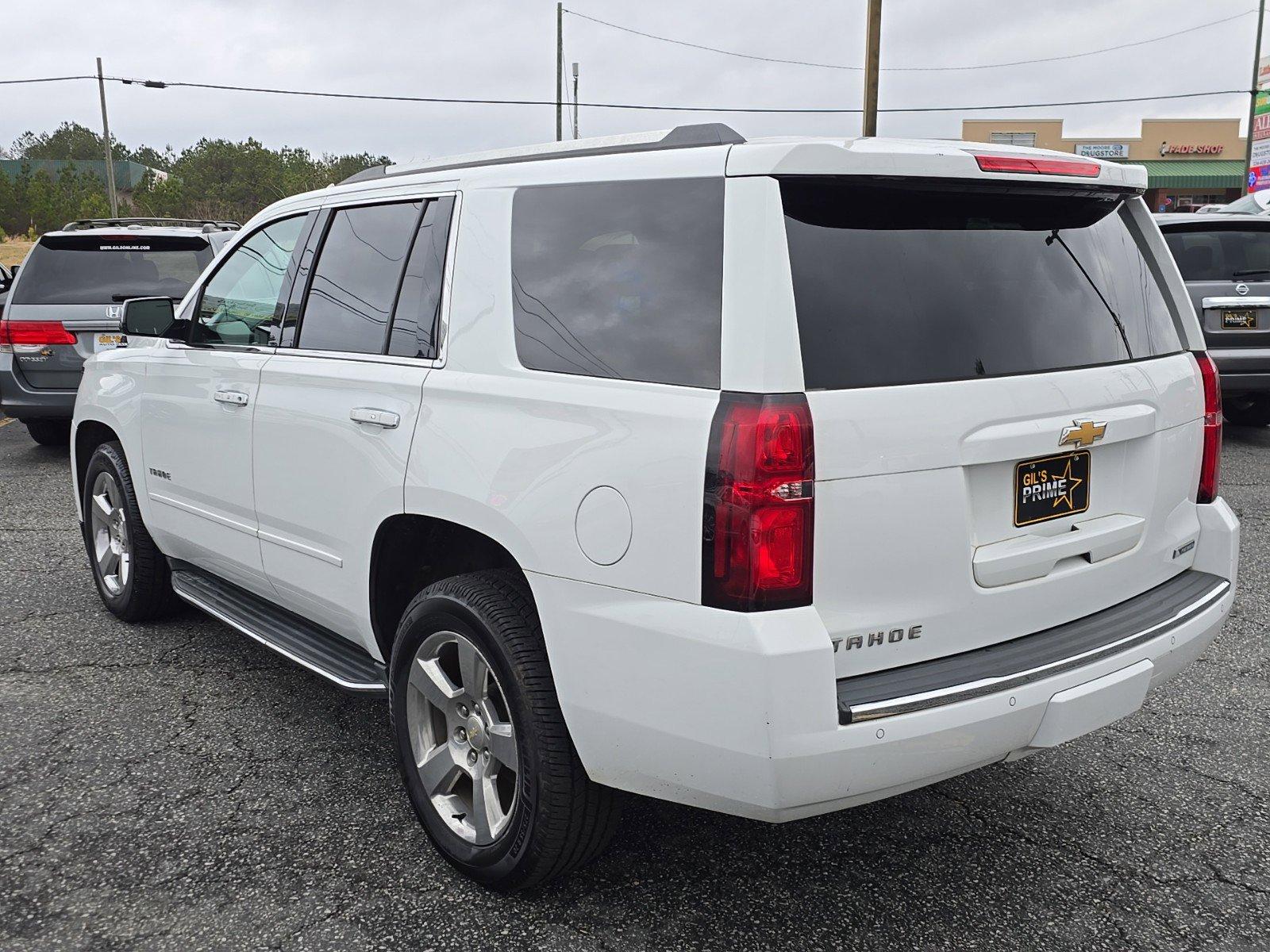 2017 /Jet Black Chevrolet Tahoe Premier (1GNSCCKC2HR) with an Gas/Ethanol V8 5.3L/325 engine, 6-Speed Automatic transmission, located at 3959 U.S. 80 W, Phenix City, AL, 36870, (334) 297-4885, 32.469296, -85.135185 - 2017 Chevrolet Tahoe Premier - Photo#6