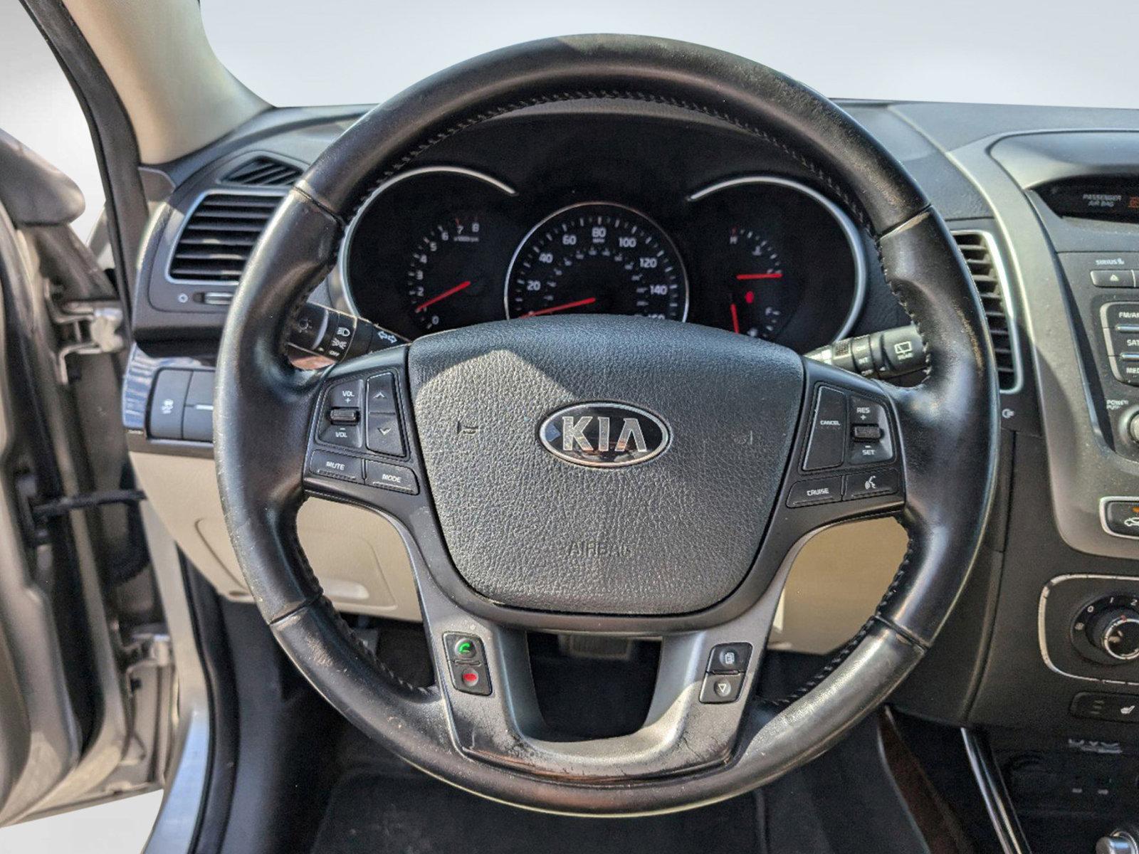 2015 /Beige Kia Sorento LX (5XYKT3A63FG) with an Regular Unleaded I-4 2.4 L/144 engine, 6-Speed Automatic w/OD transmission, located at 7000 Northlake Connector, Columbus, GA, 31904, (706) 987-8085, 32.524975, -84.978134 - 2015 Kia Sorento LX - Photo#13